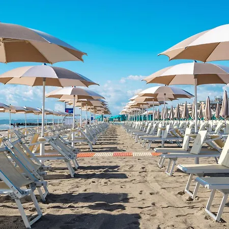 Club Del Sole Boutique 3* Μιλάνο Μαριτίμα